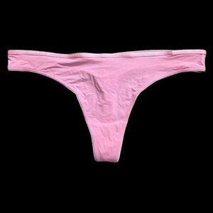 Victorias Secret Smooth Everyday Perfect Thong Panty Pink Large